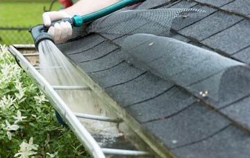 Lindsey Tye gutter cleaning costs